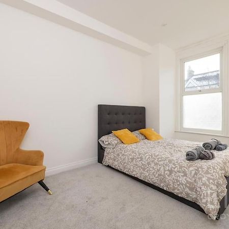 Апартаменты 2 Bed Flat -Zone 1-4 London Thornton Heath Экстерьер фото